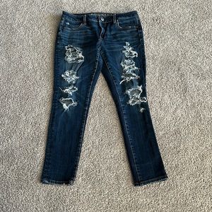 American Eagle Distressed jeans